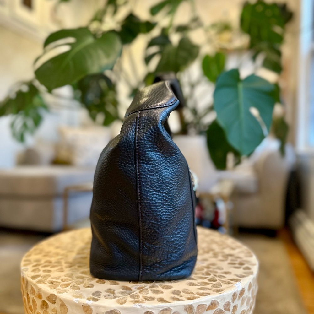 Dooney & Bourke Genuine Black Leather Shoulder Bag Vintage - Picture 8 of 11